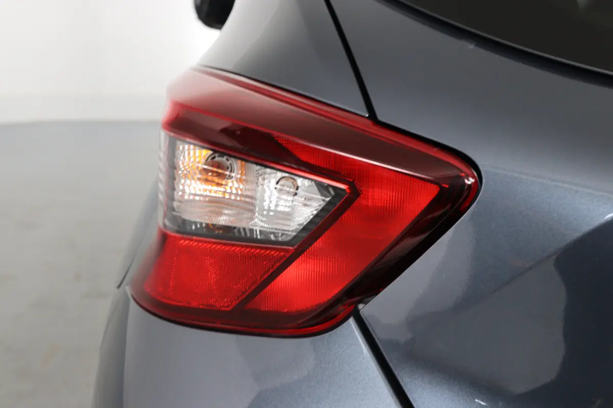 1.0 IG-T N-Connecta | Dealer Onderhouden! | Trekhaak | Navi | Airco | Camera | Cruise | DAB | Lichtmetalen Velgen