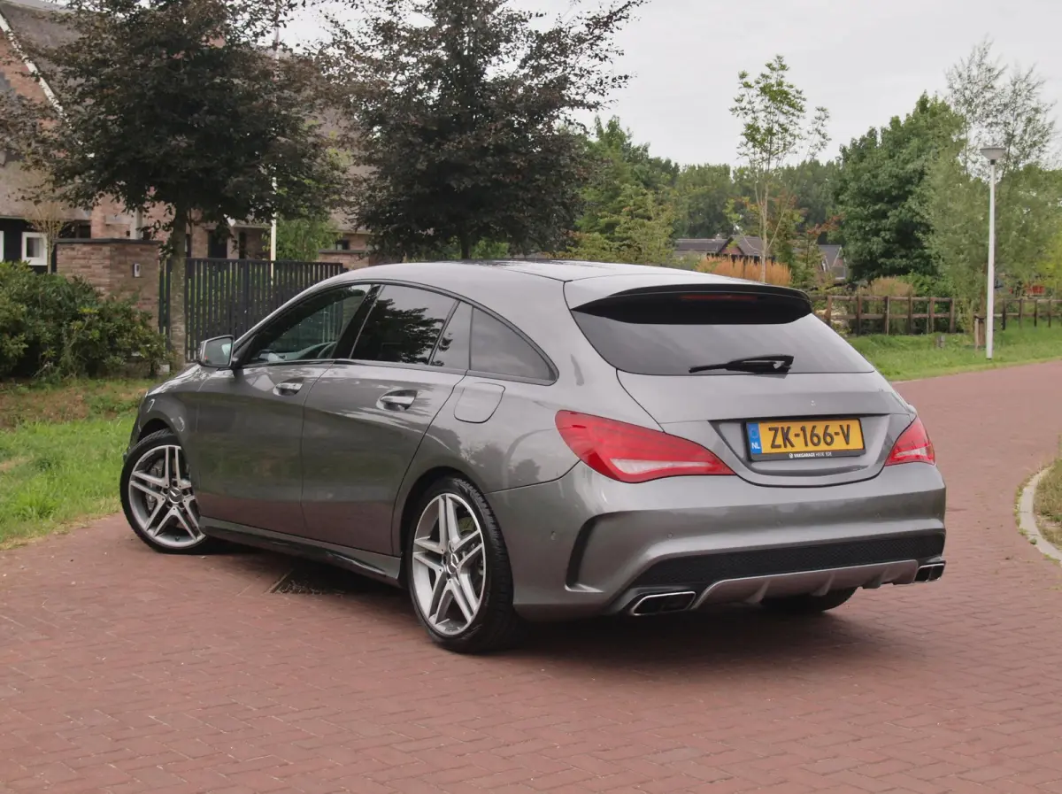 AMG 45 4MATIC | 380 PK | Harman Kardon | Elektrisch bedienbare achterklep | Xenon |