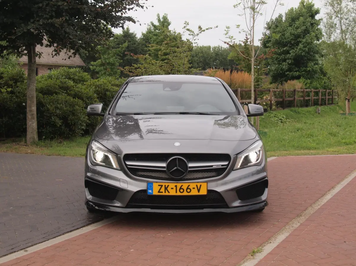 AMG 45 4MATIC | 380 PK | Harman Kardon | Elektrisch bedienbare achterklep | Xenon |