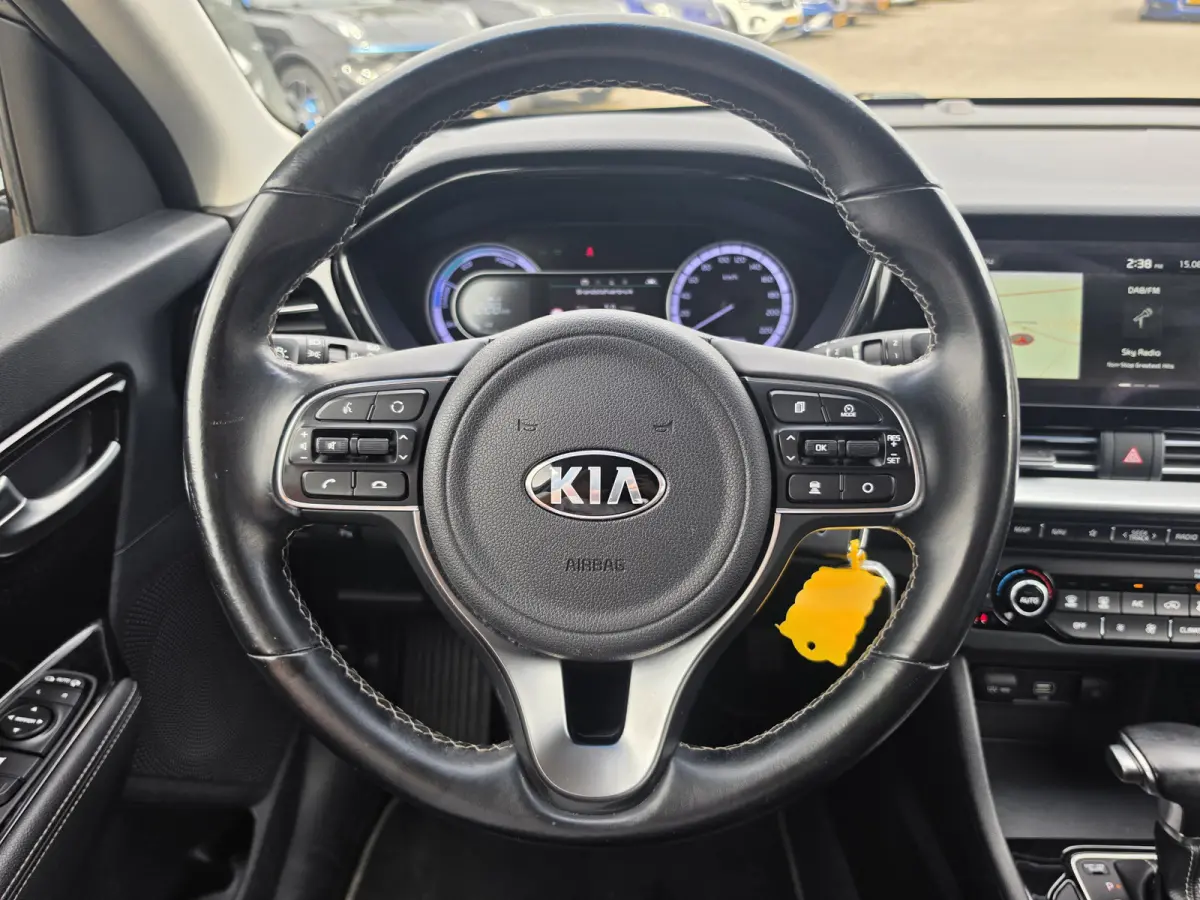 1.6 GDi Hybrid DynamicLine | Parkeersensor V+A | Cruise control adaptief | Apple Carplay/Android Auto
