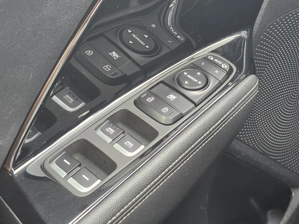 1.6 GDi Hybrid DynamicLine | Parkeersensor V+A | Cruise control adaptief | Apple Carplay/Android Auto