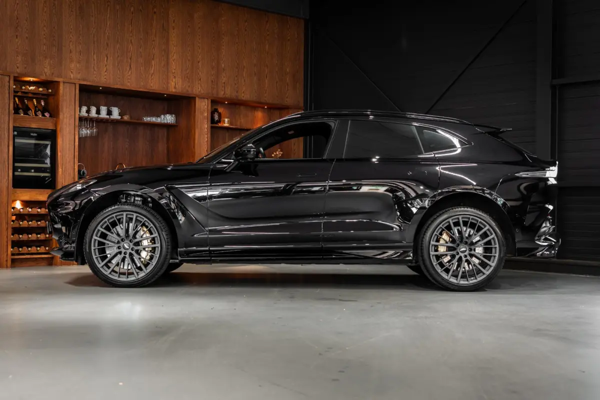 4.0 V8 707 NL Auto | Keramisch | Carbon l Dealer Onderhouden | 2 Jaar Dealer garantie mogelijk