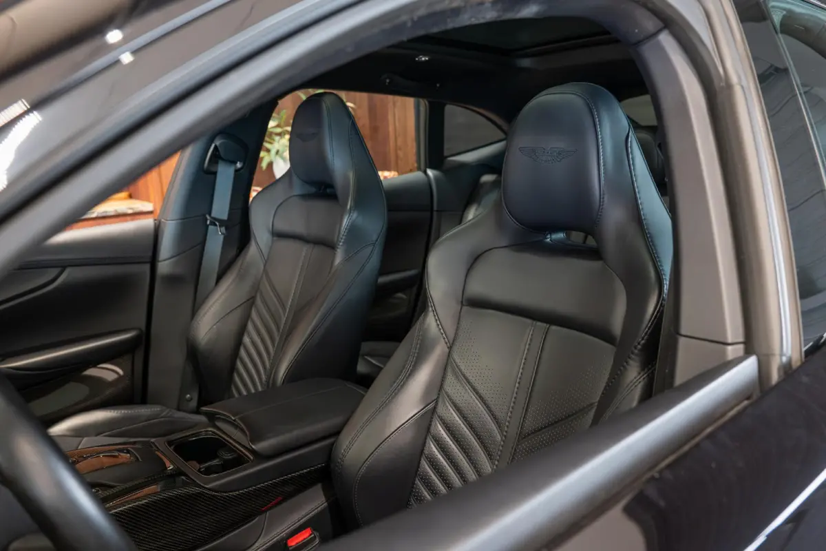 4.0 V8 707 NL Auto | Keramisch | Carbon l Dealer Onderhouden | 2 Jaar Dealer garantie mogelijk