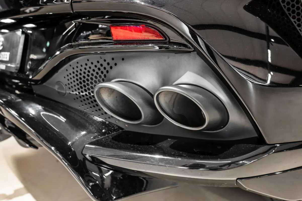 4.0 V8 707 NL Auto | Keramisch | Carbon l Dealer Onderhouden | 2 Jaar Dealer garantie mogelijk