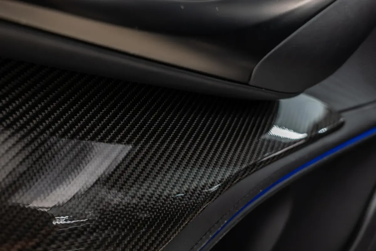 4.0 V8 707 NL Auto | Keramisch | Carbon l Dealer Onderhouden | 2 Jaar Dealer garantie mogelijk