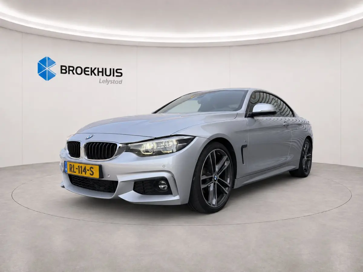 420i 183PK HIGH EXECUTIVE M-SPORT AUTOMAAT / NAVI / LEDER / FULL-LED / CLIMA / 19" LMV / KEYLESS / ORG. NL. / MEMORY SEATS / NEKVERWARMING / WINTERPAKKET / UNIEK !!