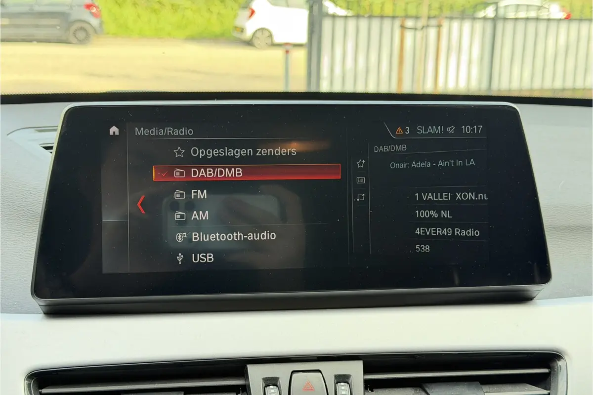 xDrive25e | Camera | Head-Up | Groot NAVI | Stoelverwarming | Elektrische Klep | 35X op voorraad