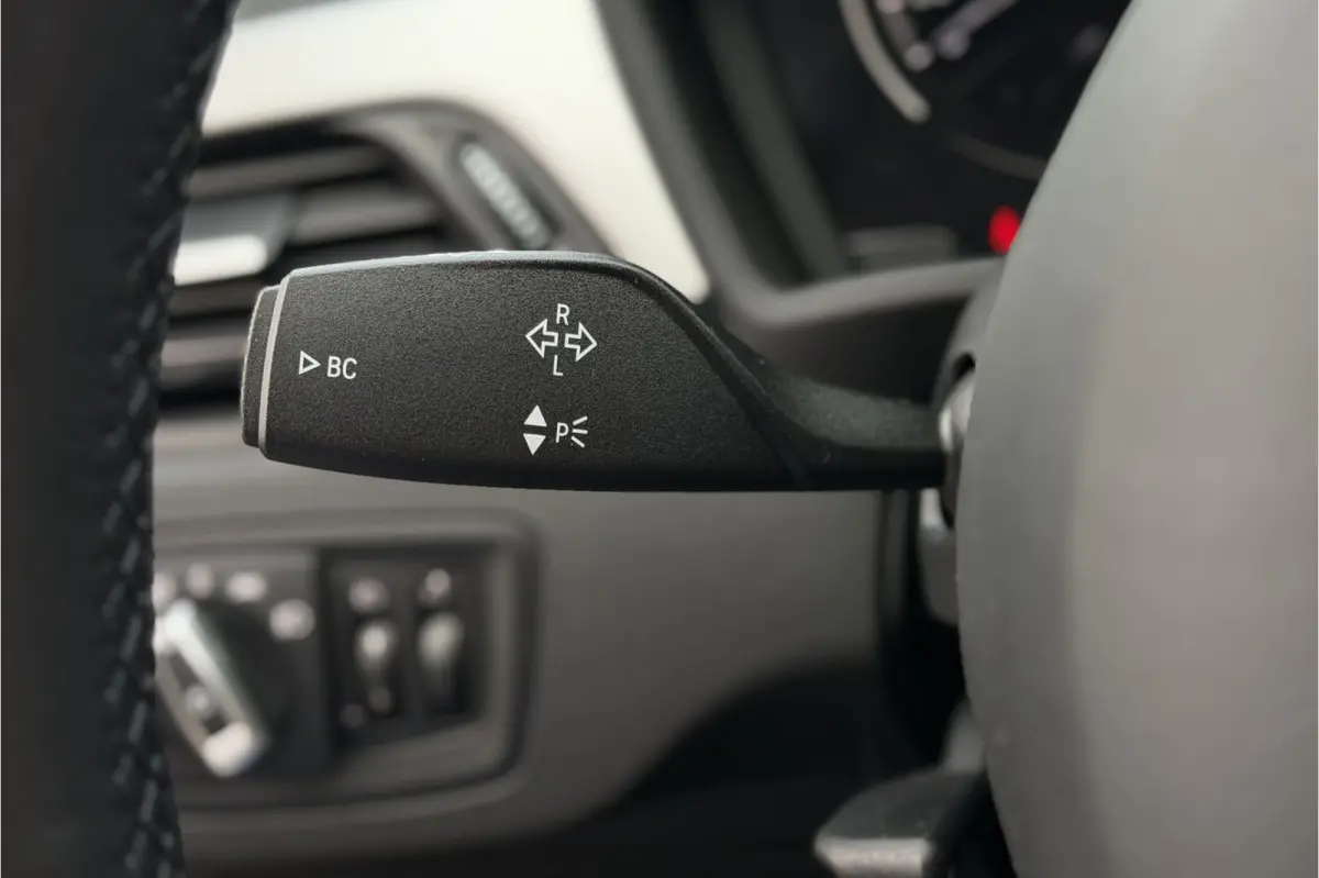 xDrive25e | Camera | Head-Up | Groot NAVI | Stoelverwarming | Elektrische Klep | 35X op voorraad