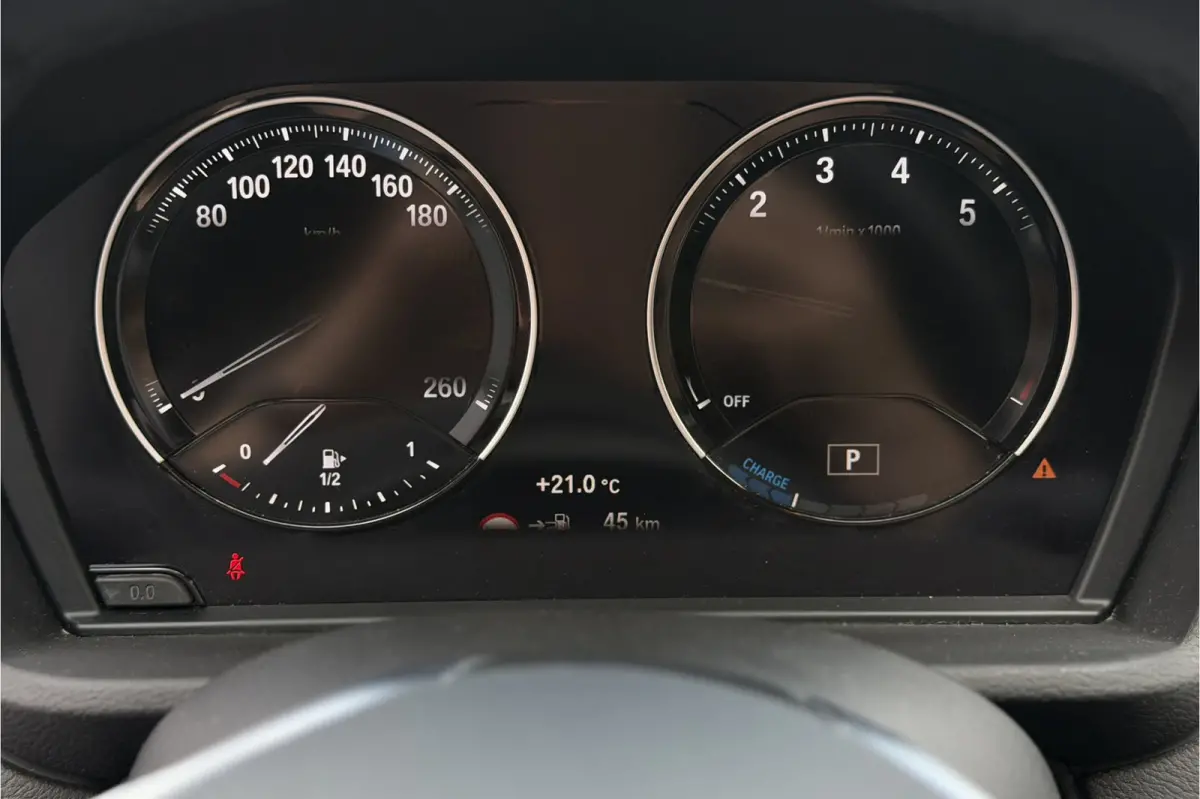 xDrive25e | Camera | Head-Up | Groot NAVI | Stoelverwarming | Elektrische Klep | 35X op voorraad