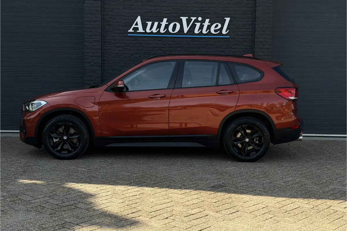 xDrive25e | Elektrische Klep | PDC V + A | LED | Apple Carplay | DAB | 35x op voorraad !
