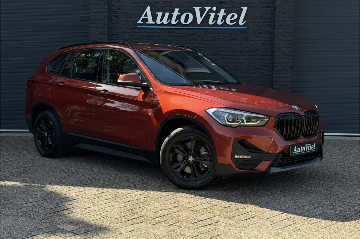 xDrive25e | Elektrische Klep | PDC V + A | LED | Apple Carplay | DAB | 35x op voorraad !