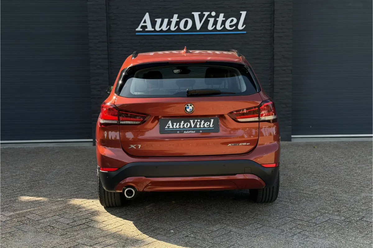 xDrive25e | Elektrische Klep | PDC V + A | LED | Apple Carplay | DAB | 35x op voorraad !