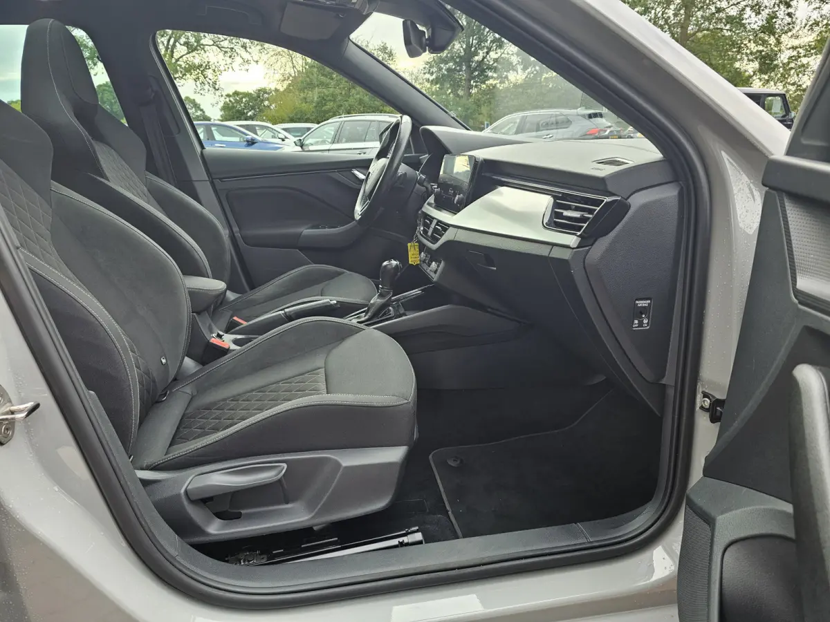 1.5 TSI ACT Sport Business | Automaat | Pano | Trekhaak | Black pack | Elek. achterklep | App-connect | Lane Assist | Sunset |