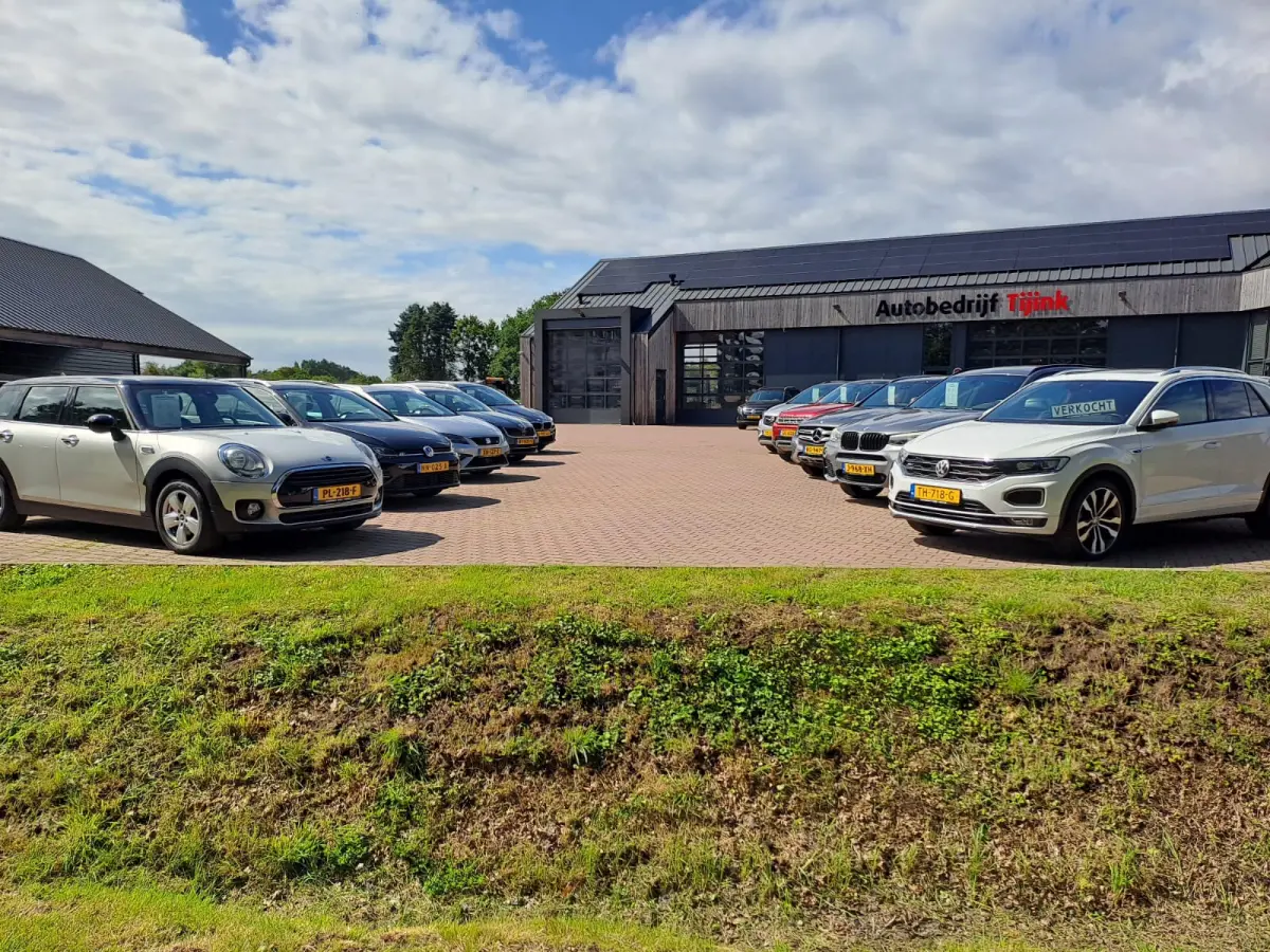 1.5 TSI ACT Sport Business | Automaat | Pano | Trekhaak | Black pack | Elek. achterklep | App-connect | Lane Assist | Sunset |