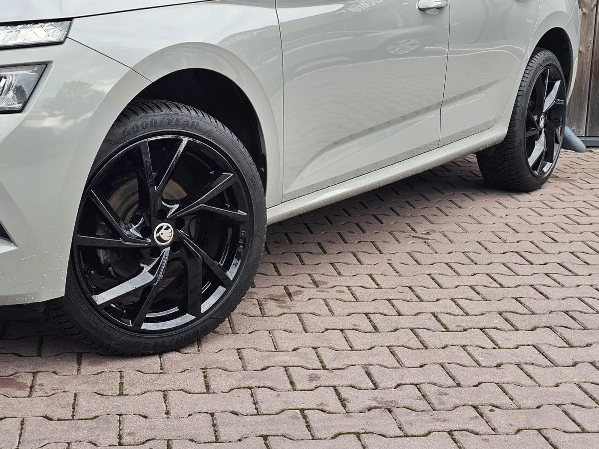 1.5 TSI ACT Sport Business | Automaat | Pano | Trekhaak | Black pack | Elek. achterklep | App-connect | Lane Assist | Sunset |