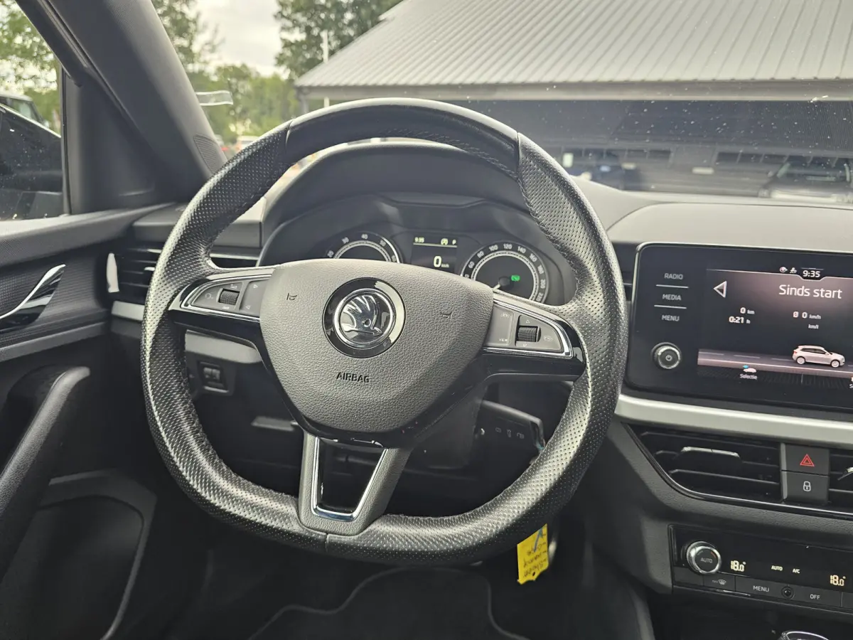 1.5 TSI ACT Sport Business | Automaat | Pano | Trekhaak | Black pack | Elek. achterklep | App-connect | Lane Assist | Sunset |