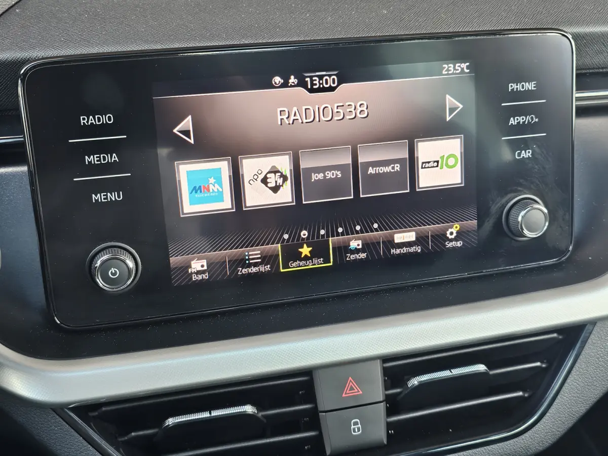 1.5 TSI ACT Sport Business | Automaat | Pano | Trekhaak | Black pack | Elek. achterklep | App-connect | Lane Assist | Sunset |