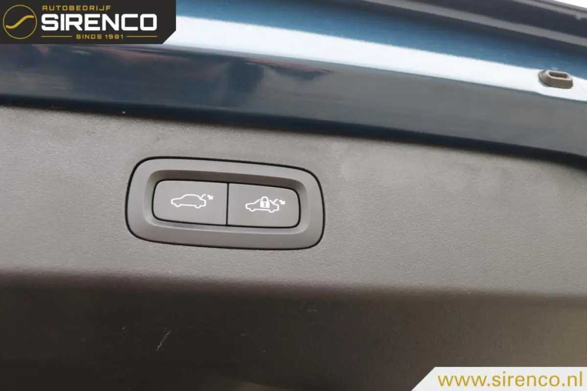 1.5| 360 camera met 3d view | panodak | stoelverwarming |Android auto & Apple carplay |dab | adaptive cruise control | sfeerverlichting |