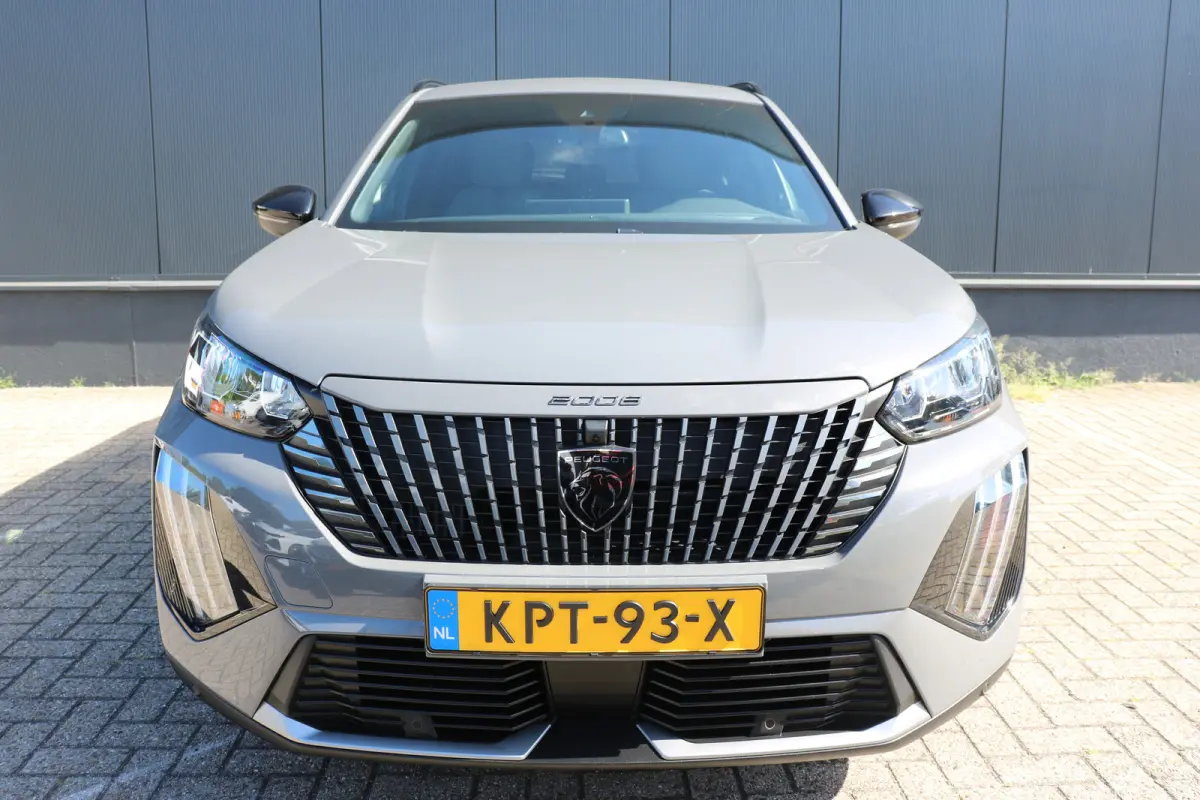 1.2 Hybrid 136 Allure | Navi | Keyless entry | Camera V+A | LMV | Ad. Cruise control | DAB |