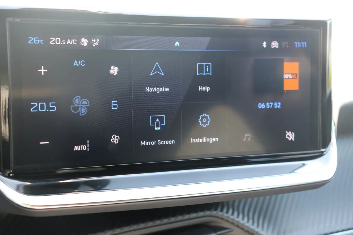 1.2 Hybrid 136 Allure | Navi | Keyless entry | Camera V+A | LMV | Ad. Cruise control | DAB |