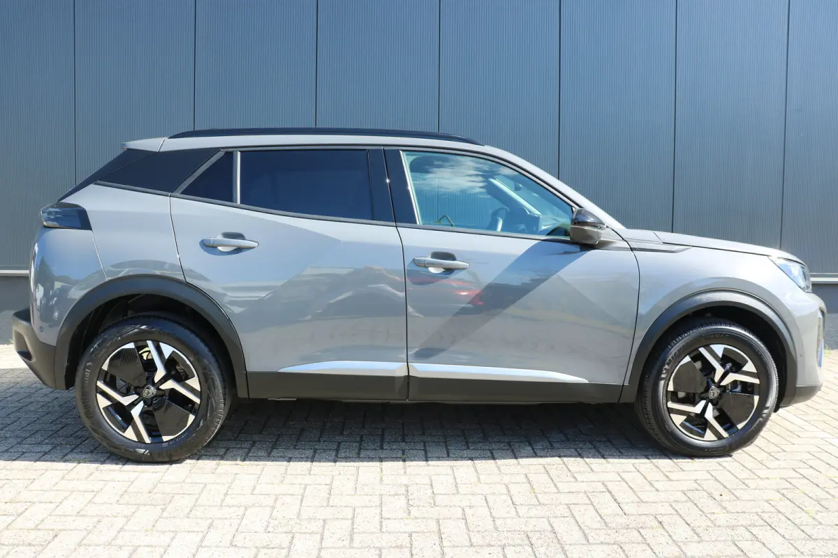 1.2 Hybrid 136 Allure | Navi | Keyless entry | Camera V+A | LMV | Ad. Cruise control | DAB |