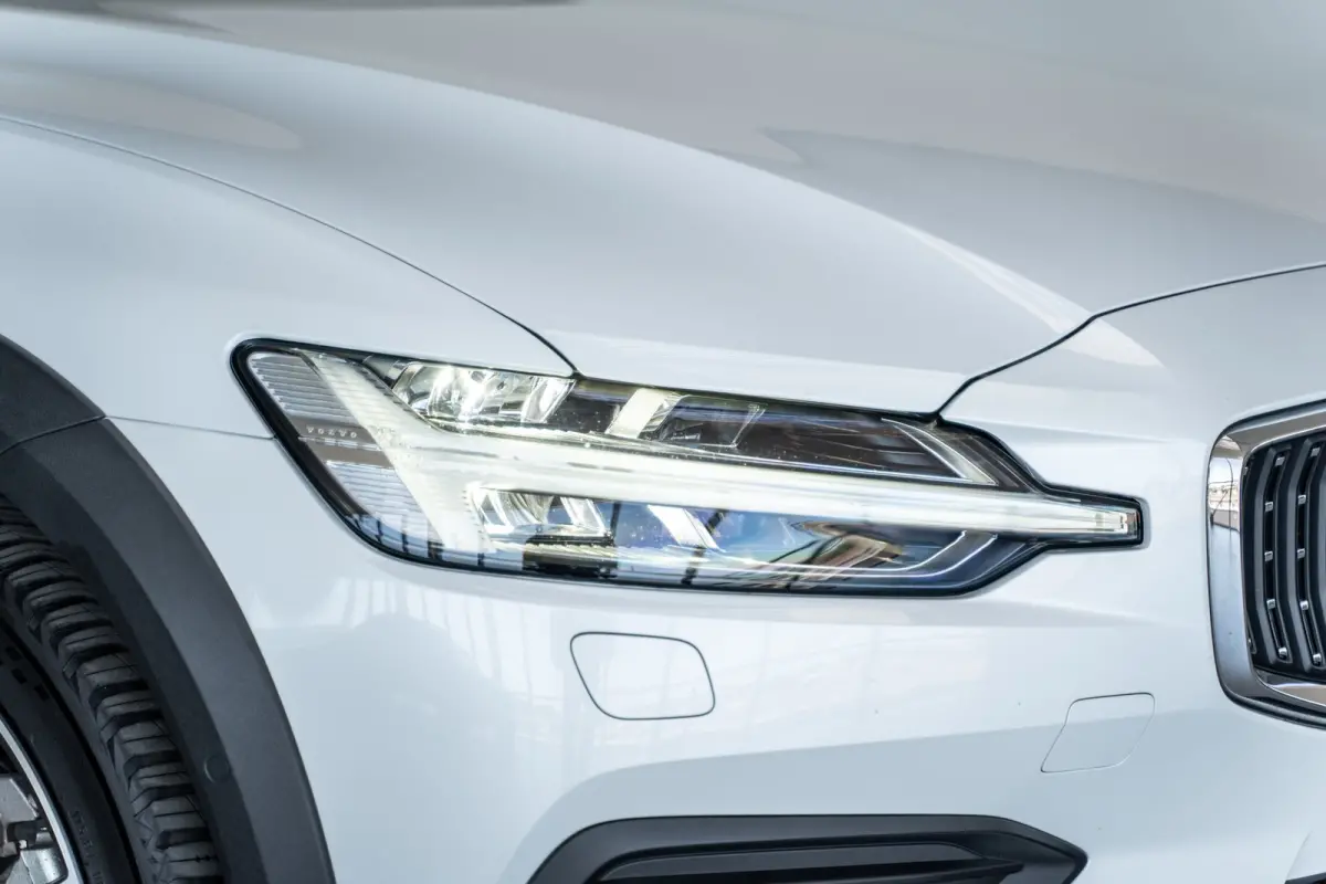 B5 Ultimate Pano-dak | Parkeerverw.| B&W | Trekh. | Nappa massage/ventilatie | 20"