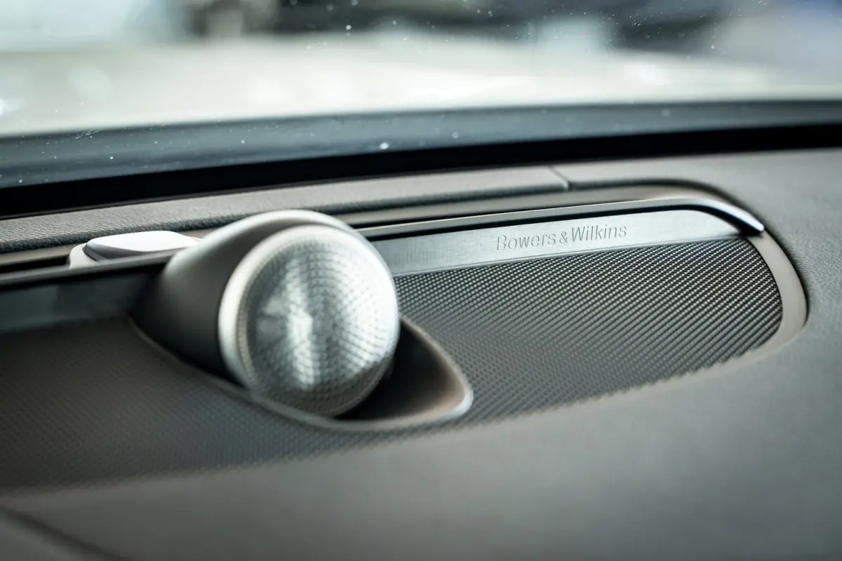B5 Ultimate Pano-dak | Parkeerverw.| B&W | Trekh. | Nappa massage/ventilatie | 20"