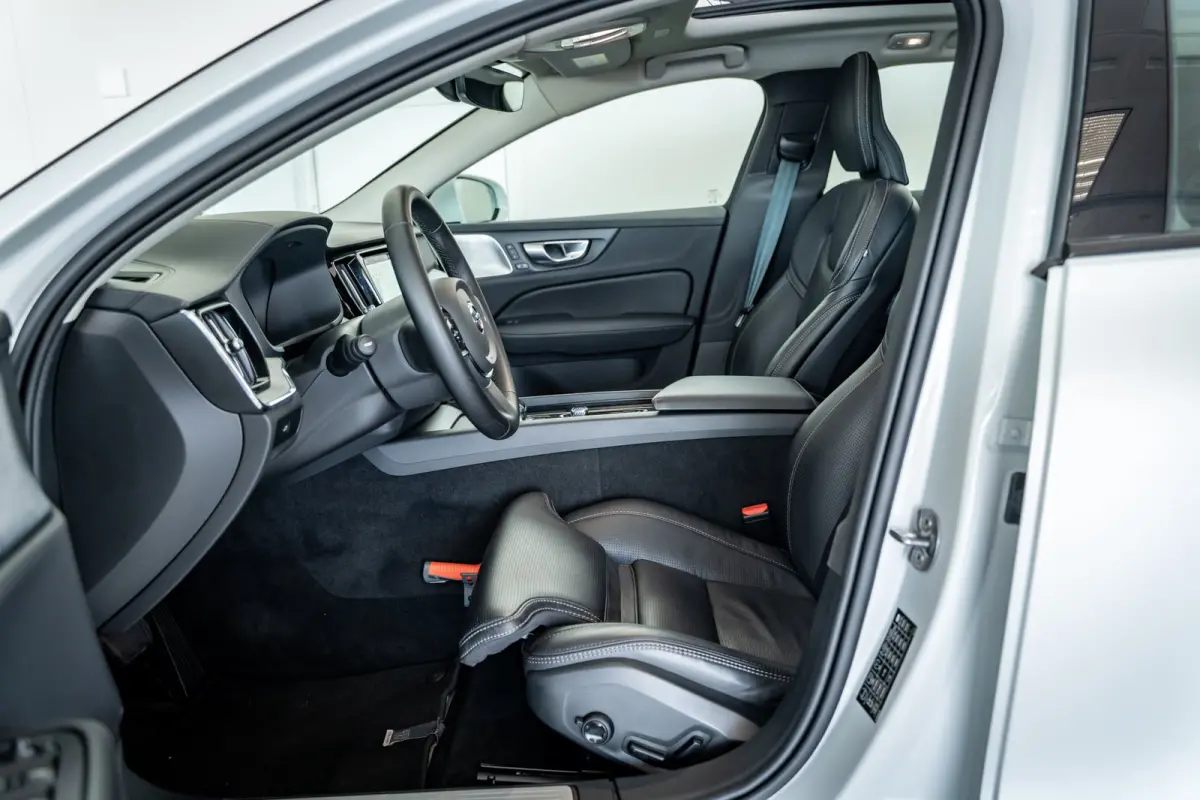 B5 Ultimate Pano-dak | Parkeerverw.| B&W | Trekh. | Nappa massage/ventilatie | 20"