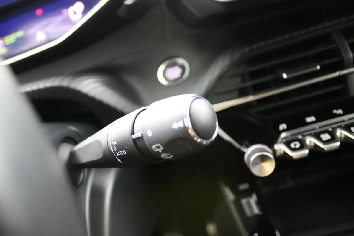 1.2 GT | Camera | Climate-control | 3D Cockpit |