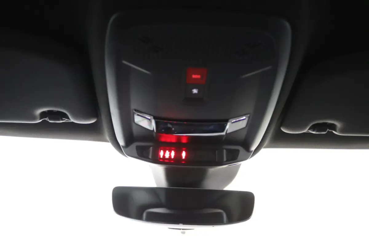 1.2 GT | Camera | Climate-control | 3D Cockpit |