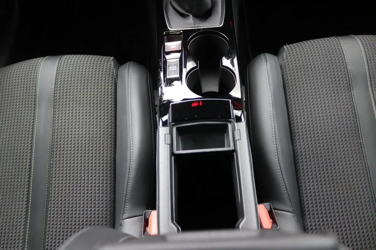 1.2 GT | Camera | Climate-control | 3D Cockpit |