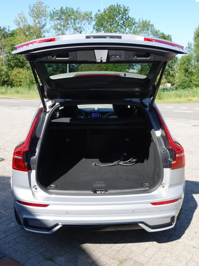 2.0 T8 PHEV AWD Polestar Engineered B&W | ÖHLINS | HUD | PANO | 360° | PILOT | BLIS
