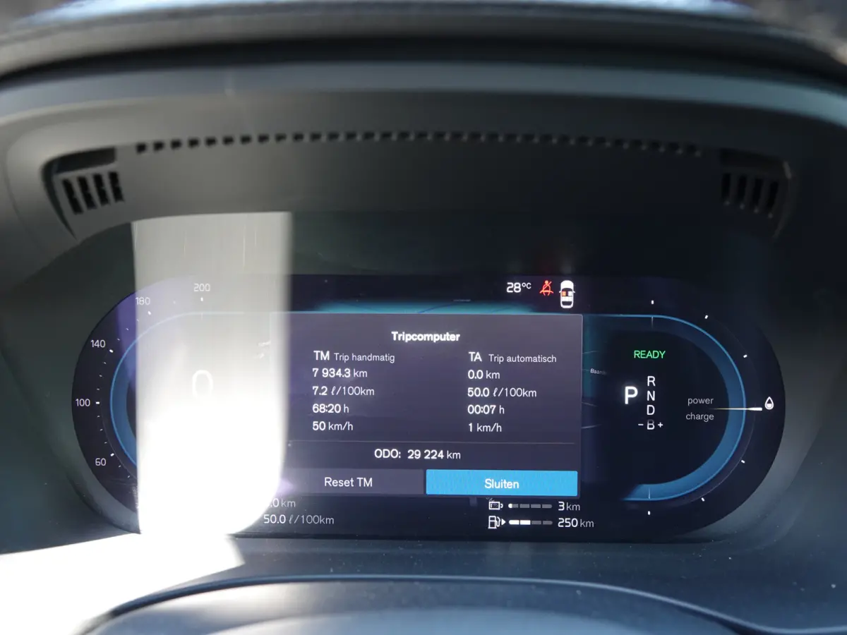 2.0 T8 PHEV AWD Polestar Engineered B&W | ÖHLINS | HUD | PANO | 360° | PILOT | BLIS