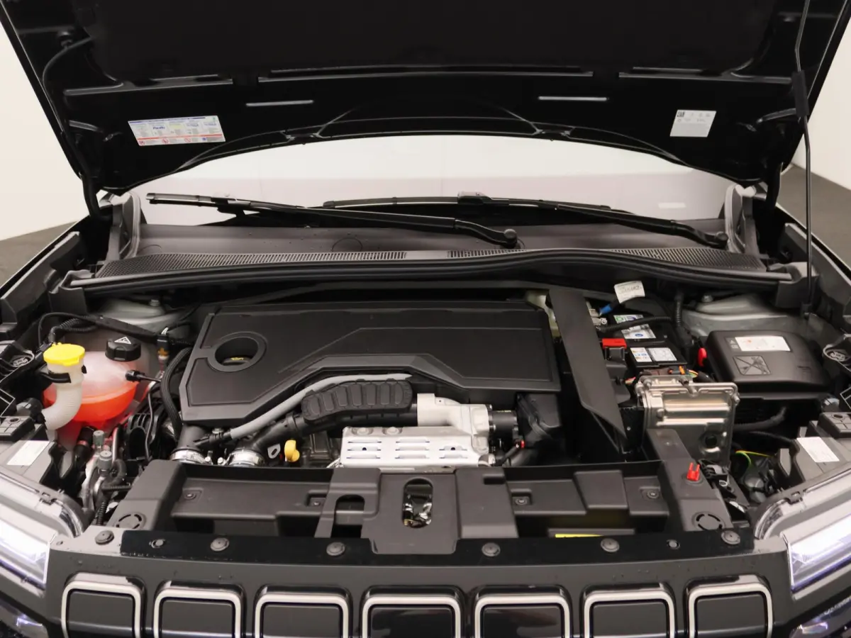 1.2 e-Hybrid Summit | 8 Jaar Speciale Garantie | Aktie-auto! | Navigatie | Camera | LMV 18"| Apple Carplay/Android Auto |
