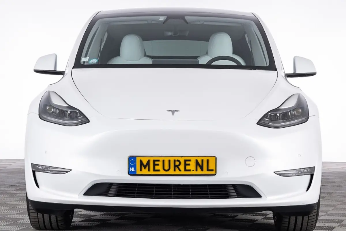 Long Range AWD 75 kWh *SOH 92.4%* PANORAMADAK | Wit LEDER | 20 Inch