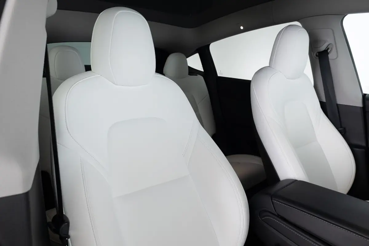 Long Range AWD 75 kWh *SOH 92.4%* PANORAMADAK | Wit LEDER | 20 Inch