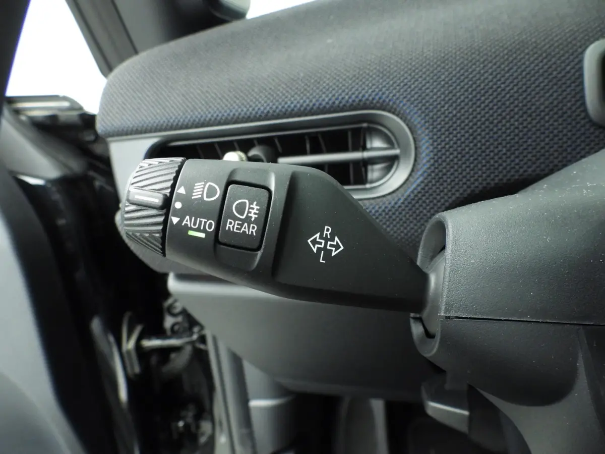 1.5 Cooper C Classic L Harman-Kardon | Head-Up | Stoelverwarming | Panoramadak | Comfort Access | Verwarmd Stuurwiel