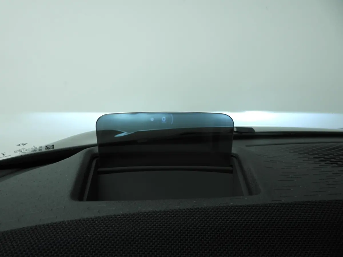 1.5 Cooper C Classic L Harman-Kardon | Head-Up | Stoelverwarming | Panoramadak | Comfort Access | Verwarmd Stuurwiel