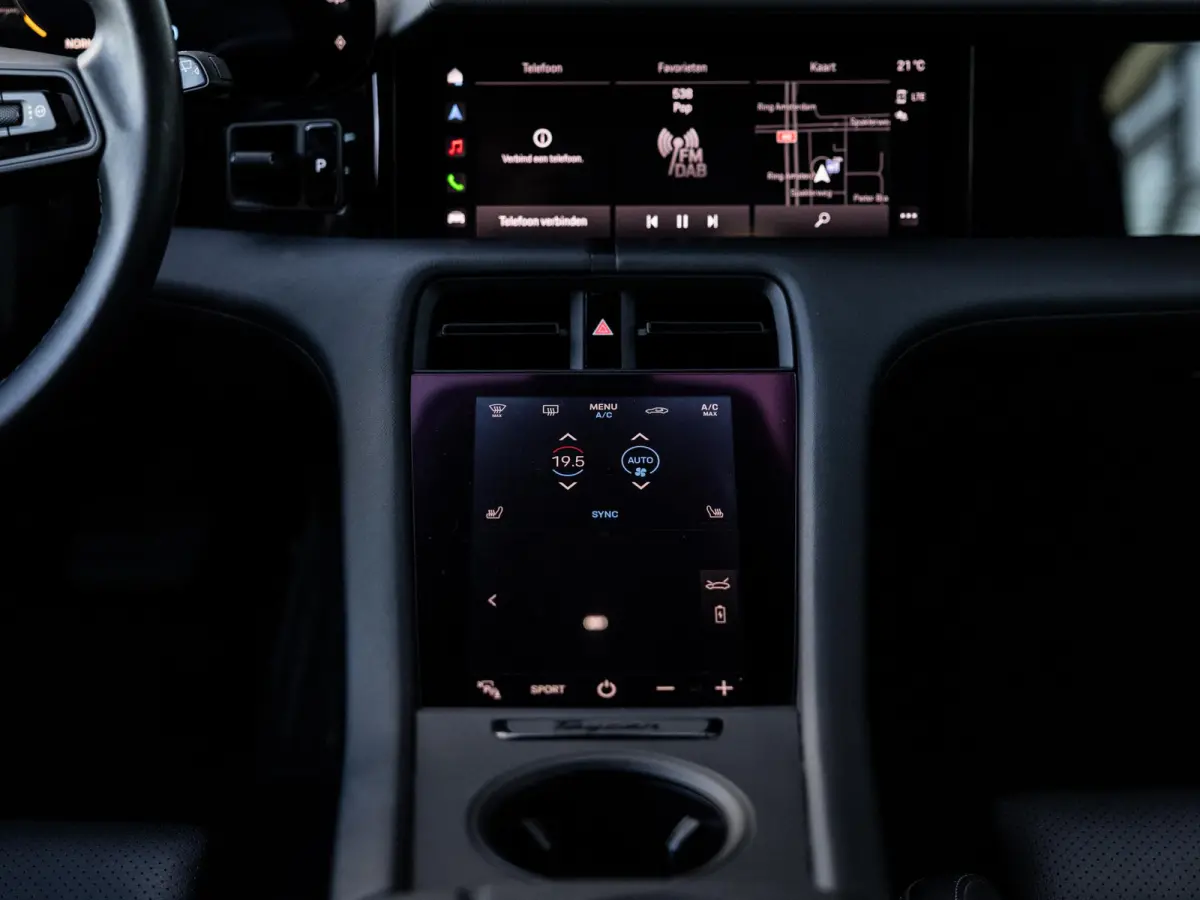 4 93 kWh |