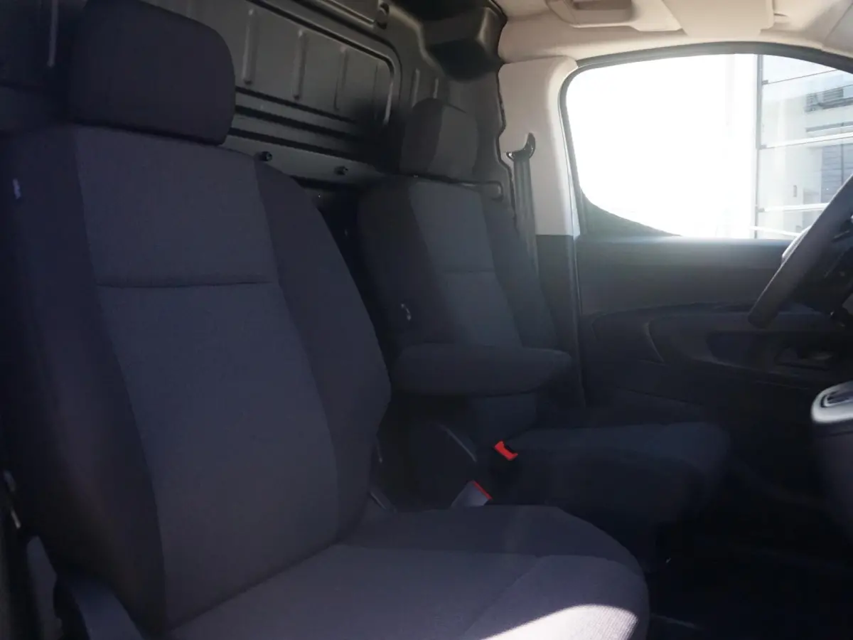 L1 50 kWh | camera | Apple Carplay/Android Auto  | laadruimtebetimmering | Comfort stoelen | rijklaarprijs