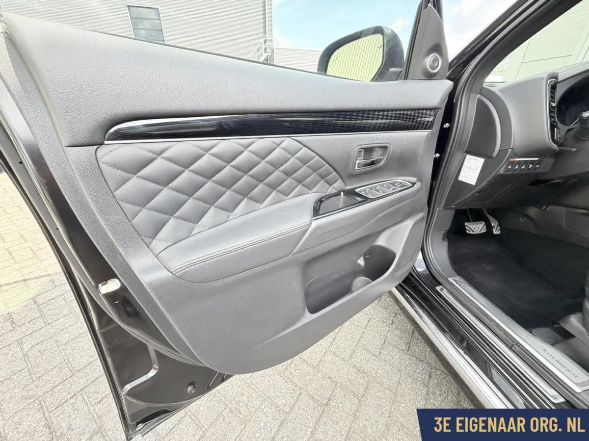 2.4 PHEV S 360gr Cam Leder Schuifdak