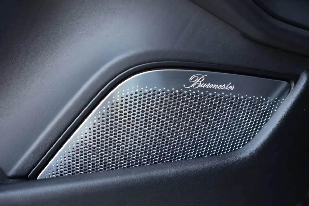 Turbo 93 kWh | burmester | achterasbesturing | head-up | bijrijdersdisplay | carbon | 1e eigenaar