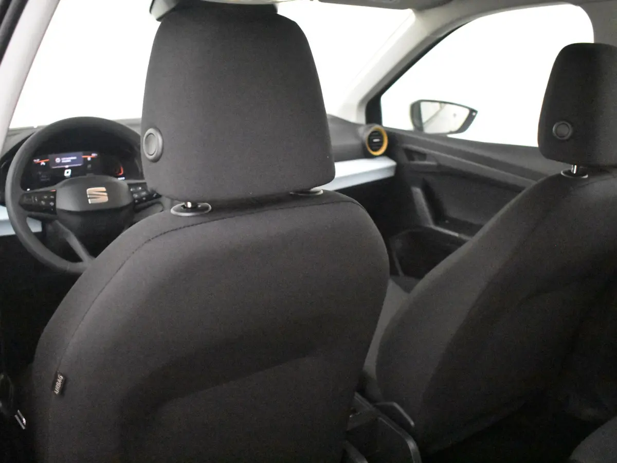 Reference | Cruise Control | Parkeersensoren achter | Rijstrookbehoudassistent (Lane Assist)