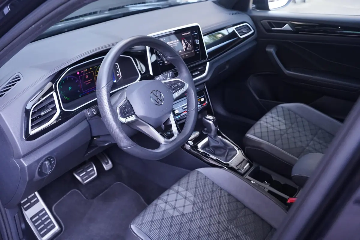 1.5 TSI R-Line Apple Carplay Panodak Achteruitrijcamera Digital Display