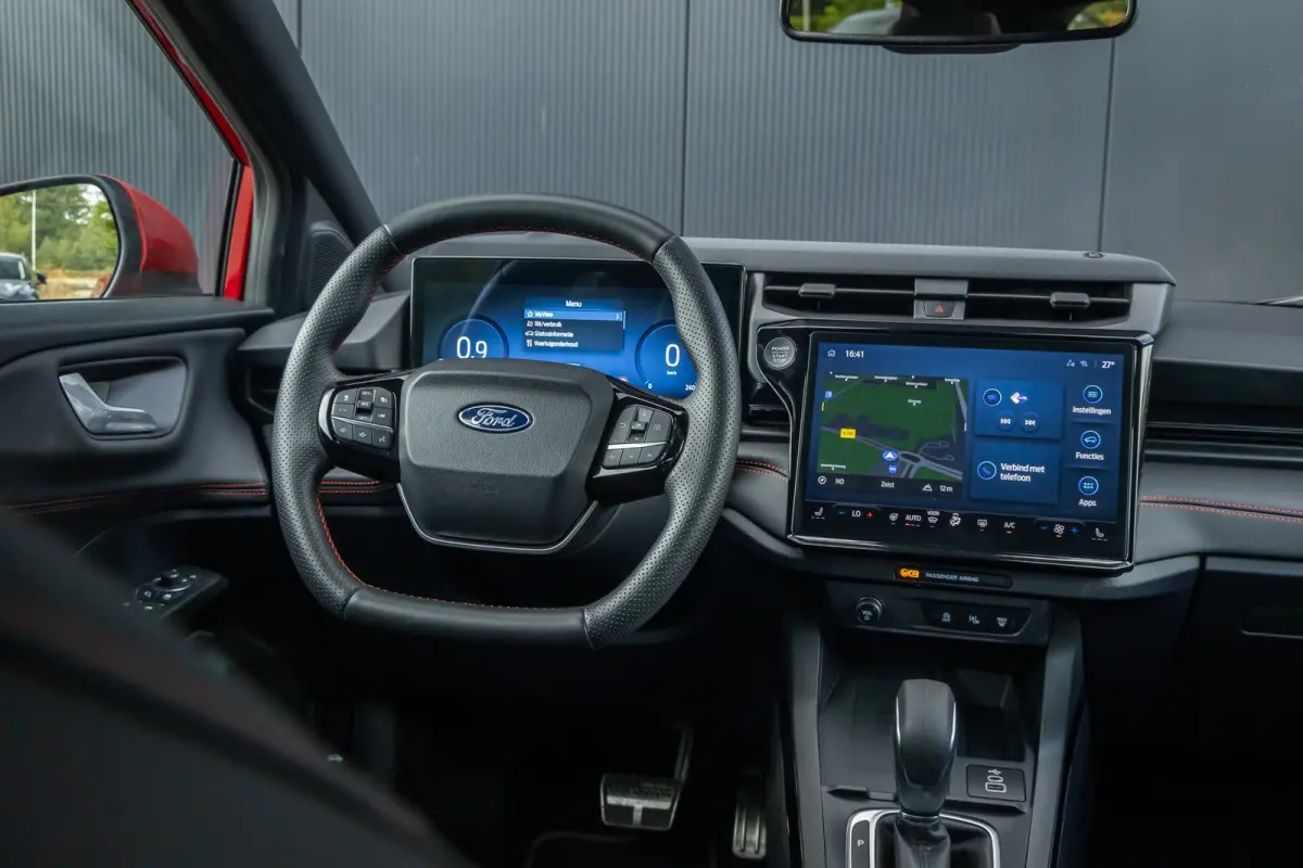 1.0 EcoBoost ST-Line X | PANORAMADAK | MATRIX LED | 19 INCH | ADAPTIVE CRUISE