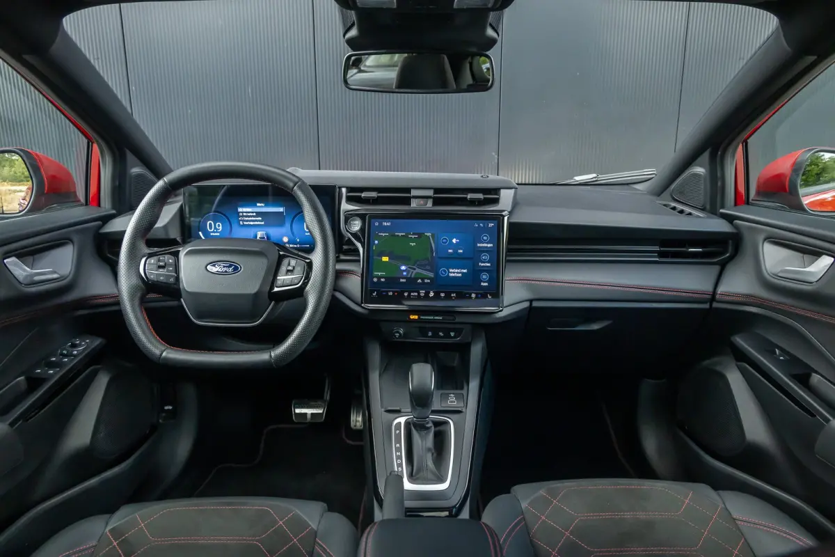 1.0 EcoBoost ST-Line X | PANORAMADAK | MATRIX LED | 19 INCH | ADAPTIVE CRUISE