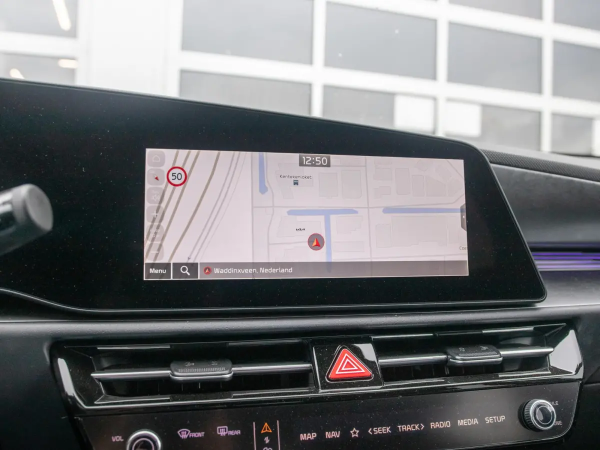 1.6 GDi Hybrid ExecutiveLine | Navi | Clima | Adapt. Cruise | 18" | Leder | Schuif/Kanteldak | Premium Audio | Apple Carplay | Camera | HUD | Stoel&Stuur Verw.