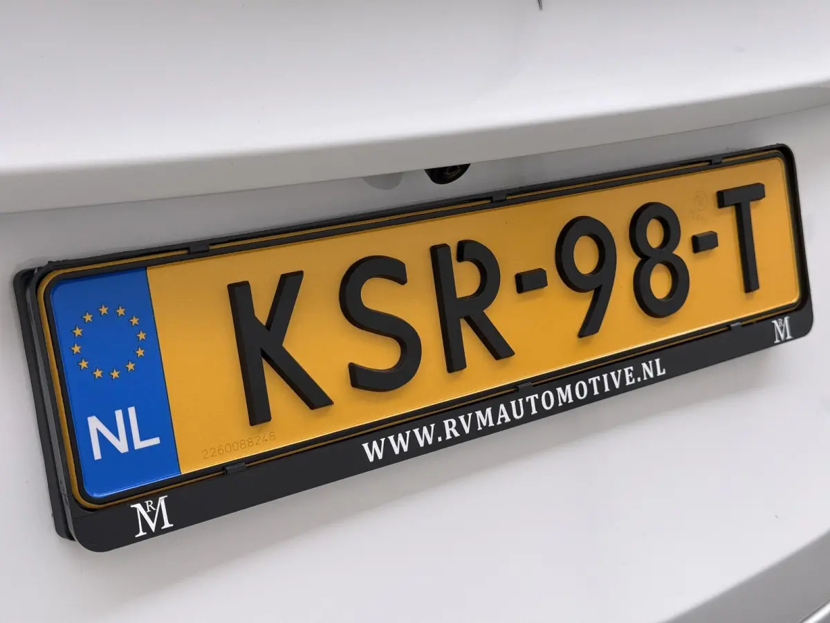 Performance AWD 75 kWh VAN:43.900,- VOOR:40.877,- UW HERFSTVOORDEEL:3.023,- SOH 94% | AFN. TREKHAAK | 21 INCH TURBINE VELGEN | TESLA GARANTIE T/M 01-2028 OF 80.000 KM | ACCU & AANDRIJFLIJN G
