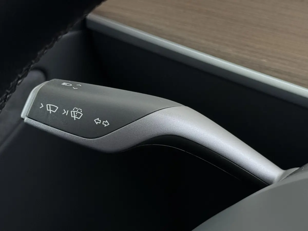 Performance AWD 75 kWh VAN:43.900,- VOOR:40.877,- UW HERFSTVOORDEEL:3.023,- SOH 94% | AFN. TREKHAAK | 21 INCH TURBINE VELGEN | TESLA GARANTIE T/M 01-2028 OF 80.000 KM | ACCU & AANDRIJFLIJN G