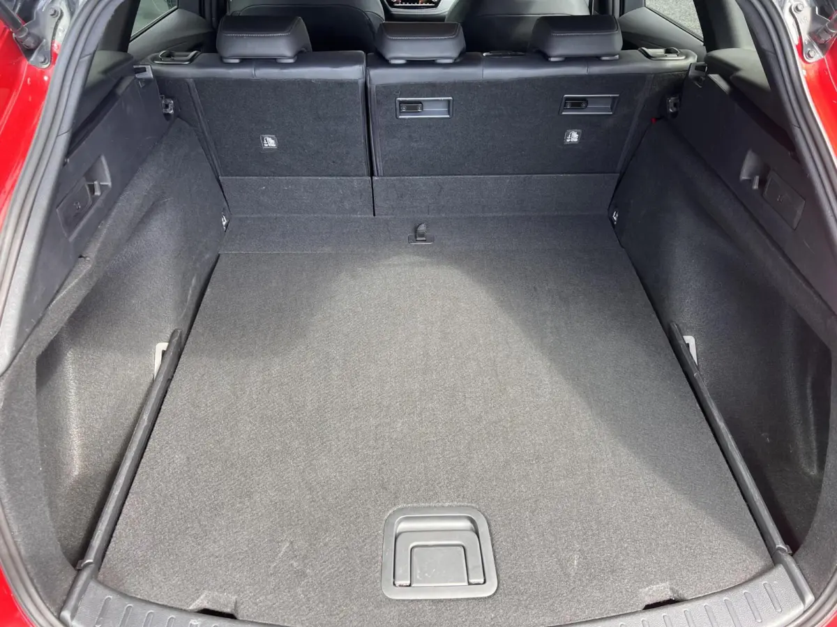 1.8 Hybrid GR-Sport